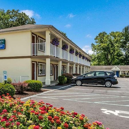 Rodeway Inn Поукипси Экстерьер фото